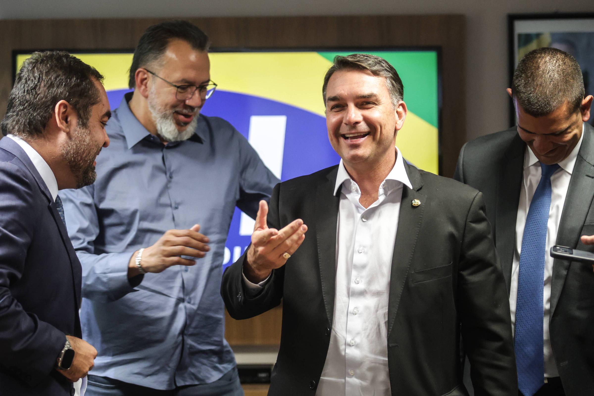 If elected, Flávio Bolsonaro will bring militias to the Planalto