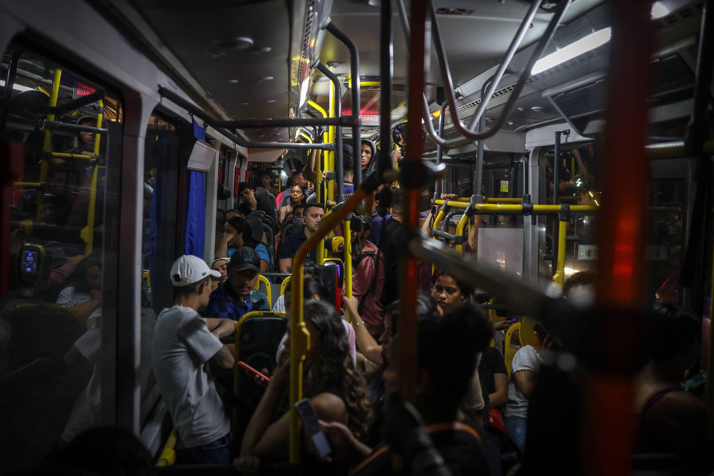 Nunes administration spends nearly all of its 2026 bus subsidy budget in nine months