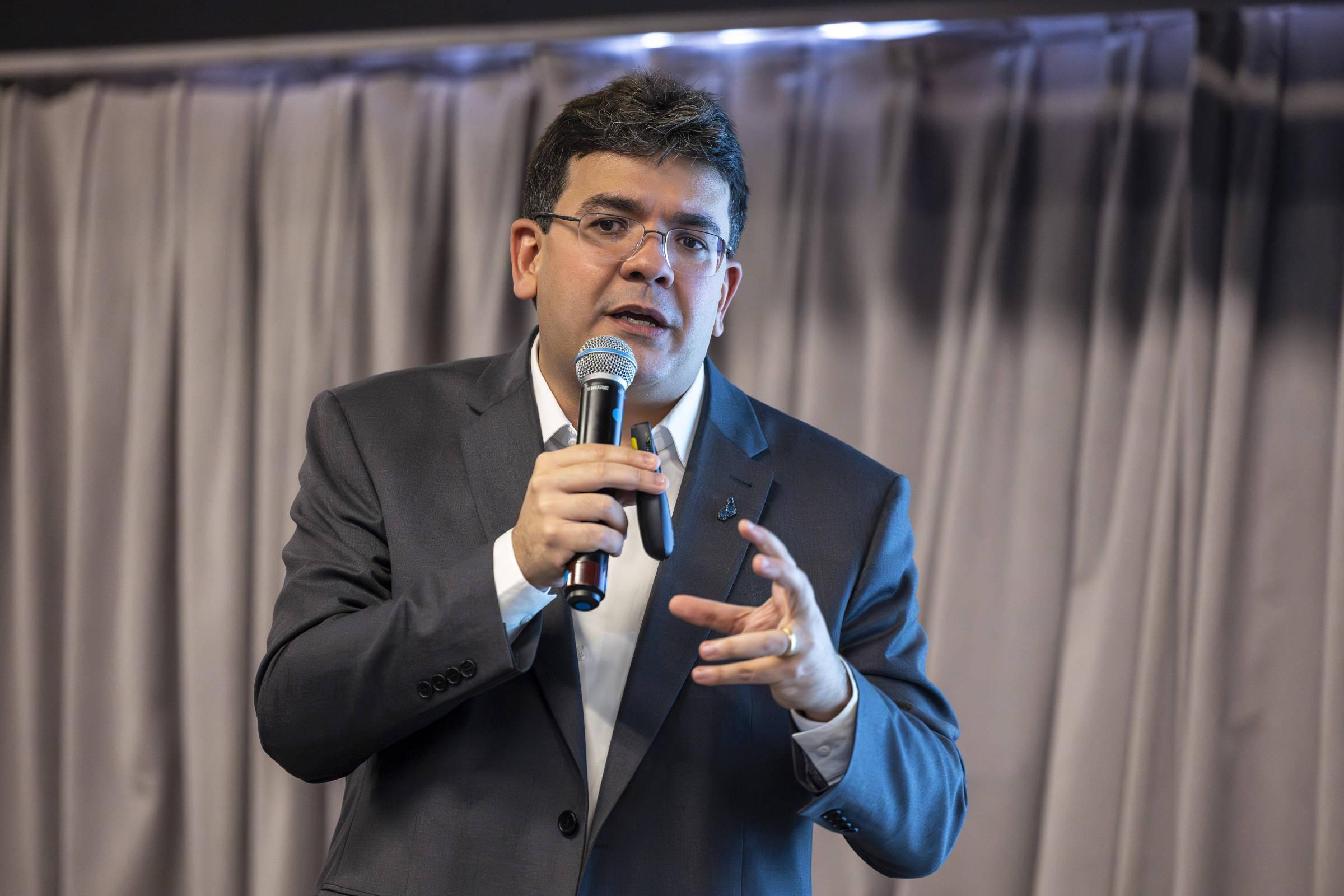 Lula signals to allies that he may nominate Fonteles for Finance Minister; Piauí governor would be willing to leave office