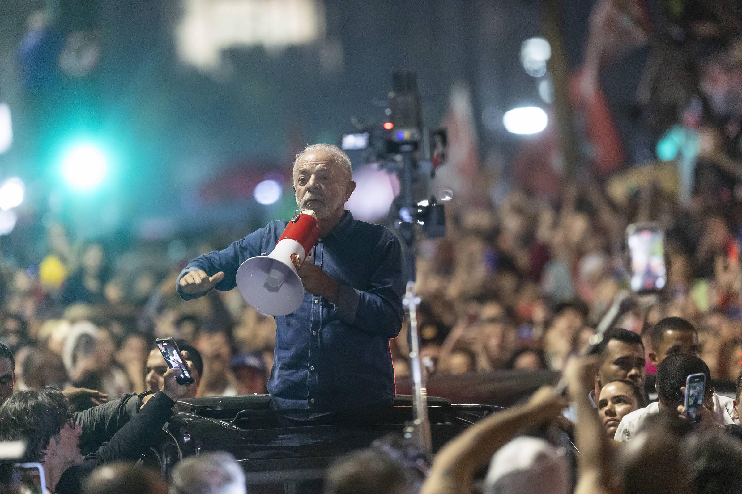 Lula won the election and now needs to win back the C class