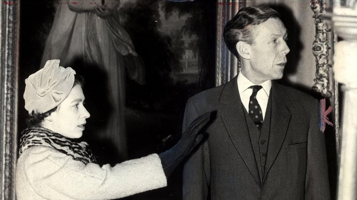 The Queen's man who spied for Russia ... and the Nazis
