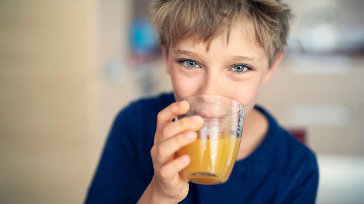 Fruit juice now banned in school dinner crackdown - move could fuel vitamin deficiencies in kids, campaigners say
