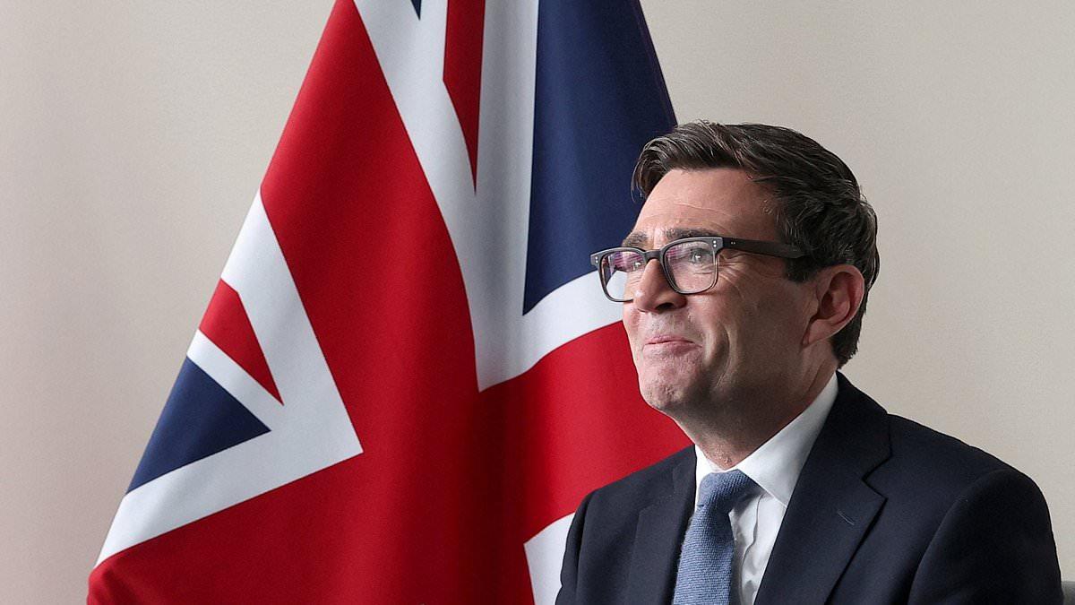 Andy Burnham risks 'Gordon Brown moment' as he braces for Labour conference with snap election rumours swirling