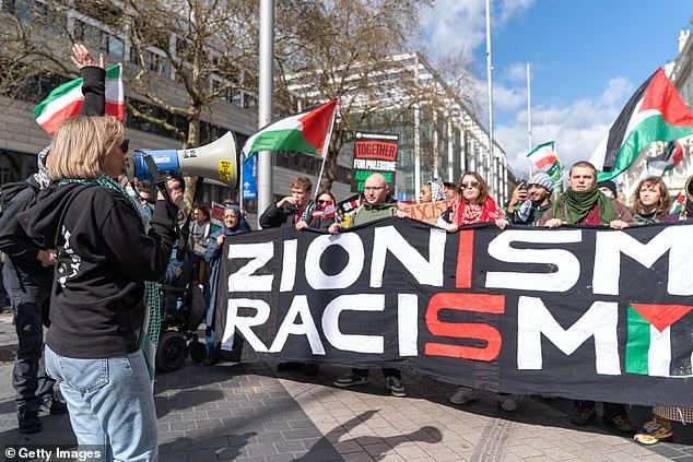 Green activist who said she was 'naive' to oppose Hamas is now handling party discipline - while Polanski faces his moment of truth in Holborn