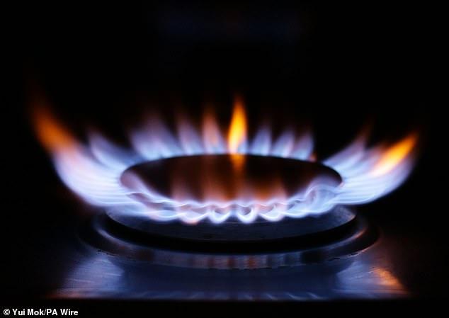 Could gas standing charges be axed from energy bills? Burnham asks Chancellor to see if it's 'feasible'