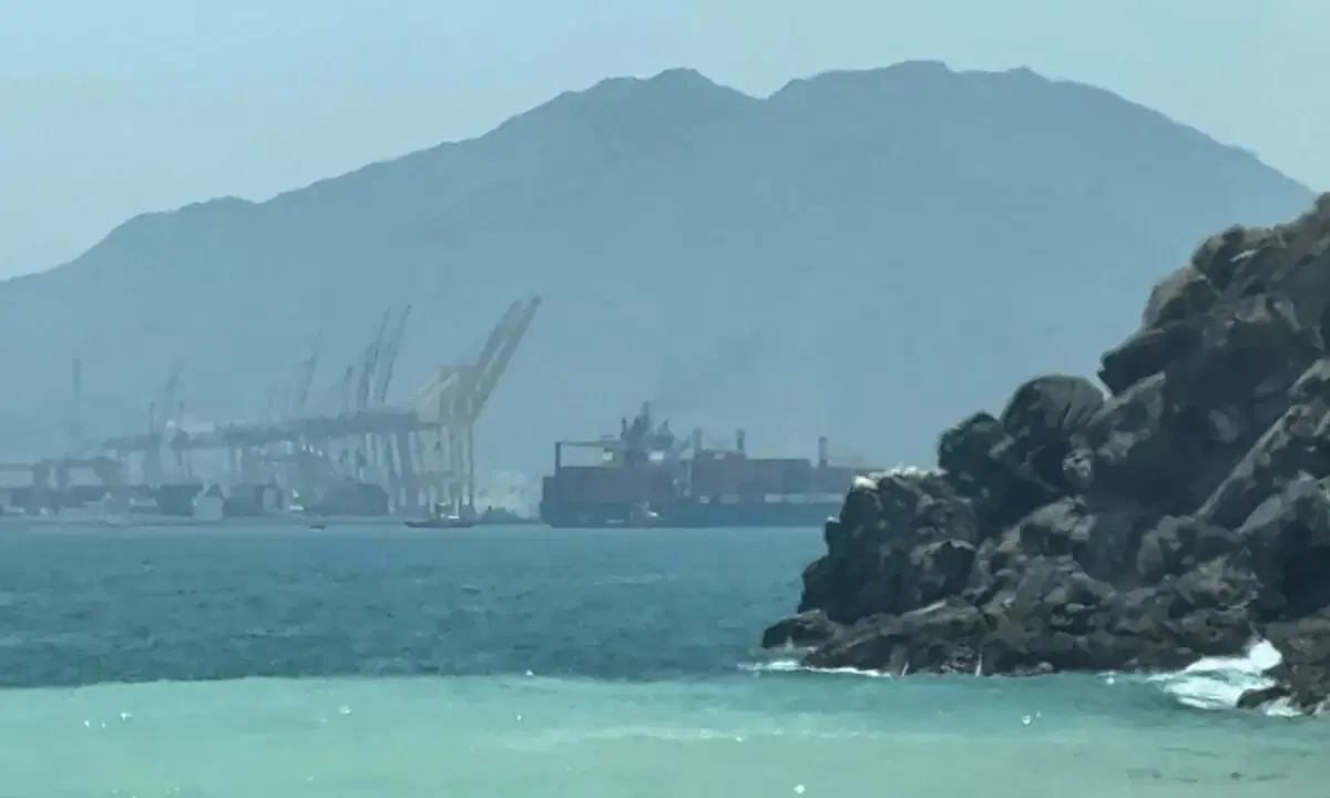 Tehran says Strait of Hormuz shut as US launches fresh strikes on Iran; Gulf states hit