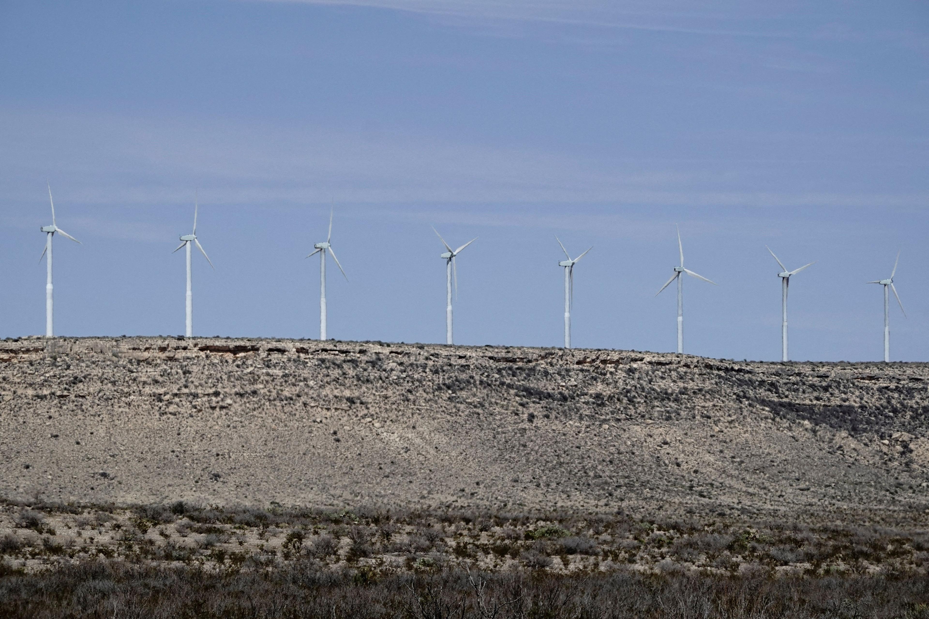 NextEra deal with Dominion sets up largest global utility