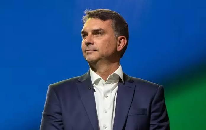 Convergência Brasil Declares Support for Flávio Bolsonaro in Second Round and Calls for Commitment to Fiscal Adjustment