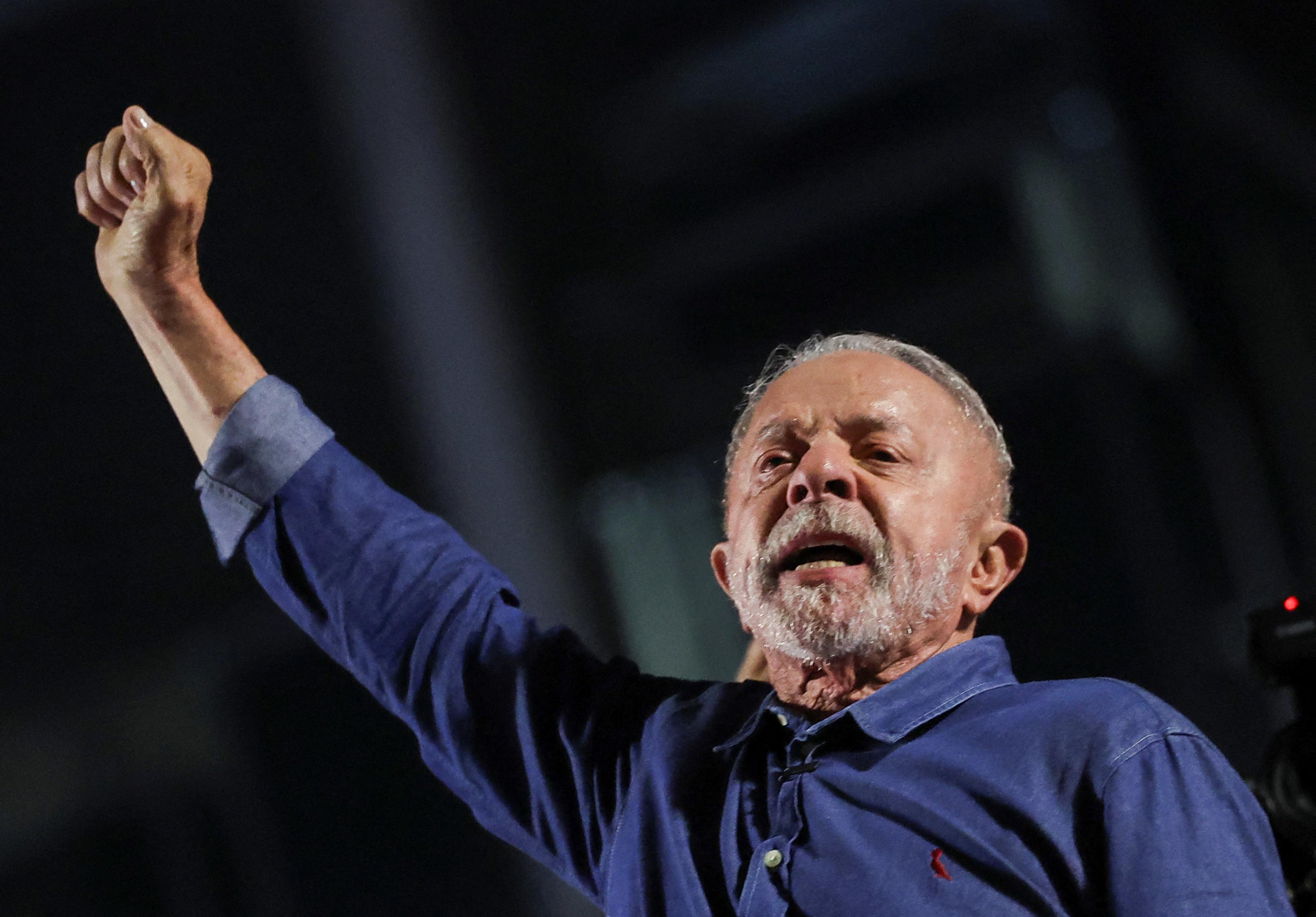 ‘Lula earthquake’ rattles markets: dollar surges and stock market plunges 17%