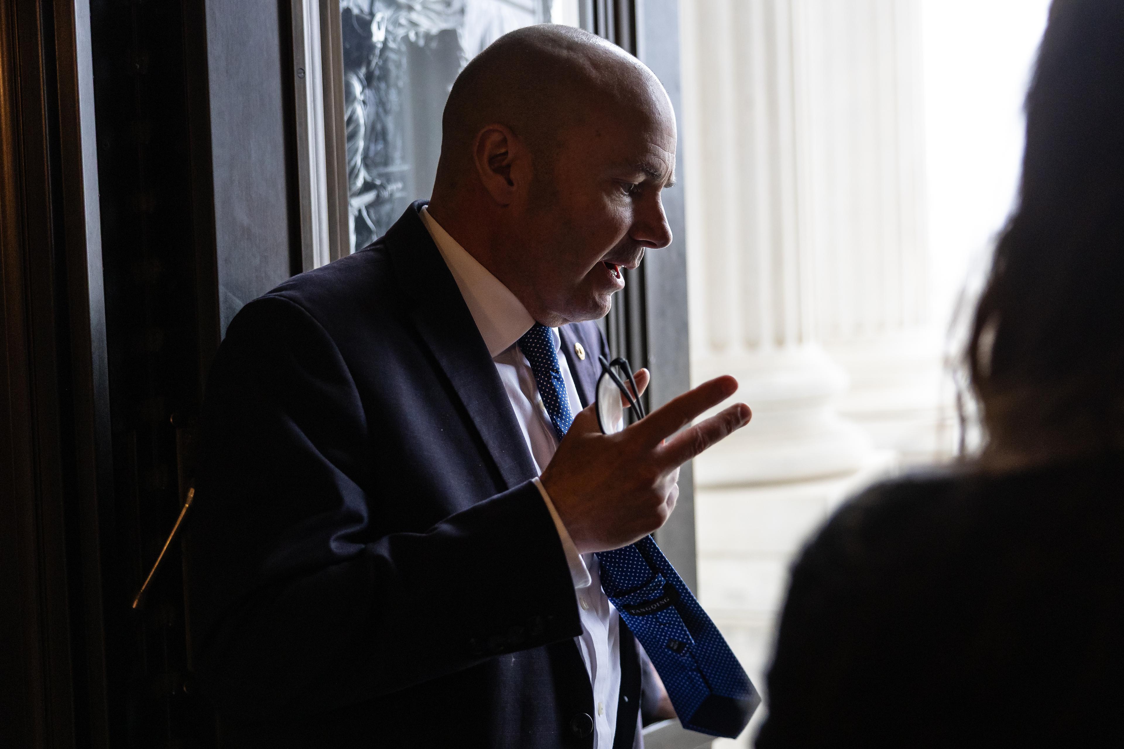 Senate Republicans struggle to make their voting fight uncomfortable for Democrats