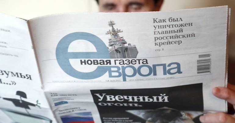 Novaya Gazeta newspaper to close after Kremlin pressure