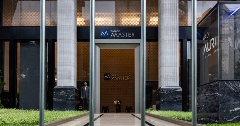 Master Case: Corruption Haunts the Electoral Campaign