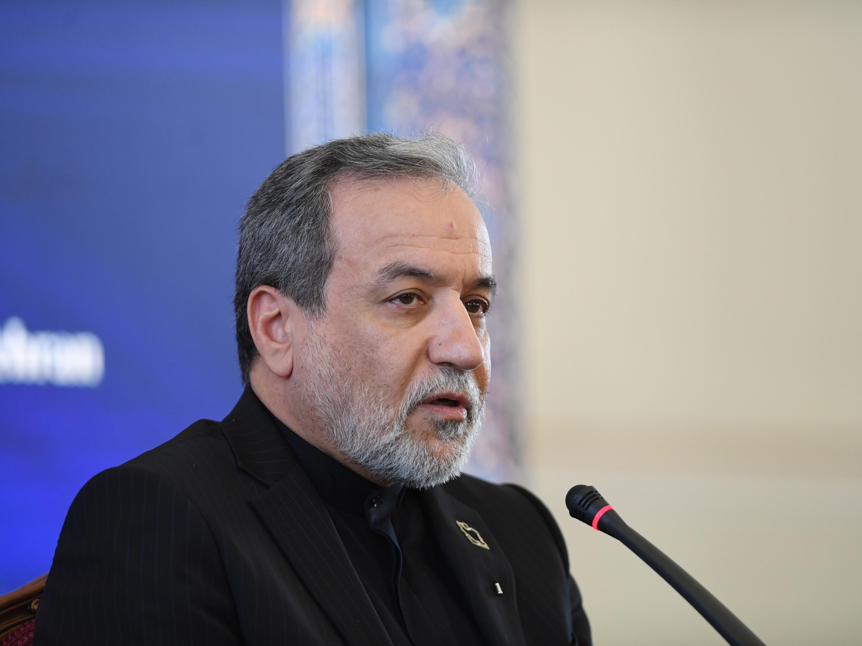 Iranian Foreign Minister Provokes Trump and Threatens the US with 'Unfinished Business'