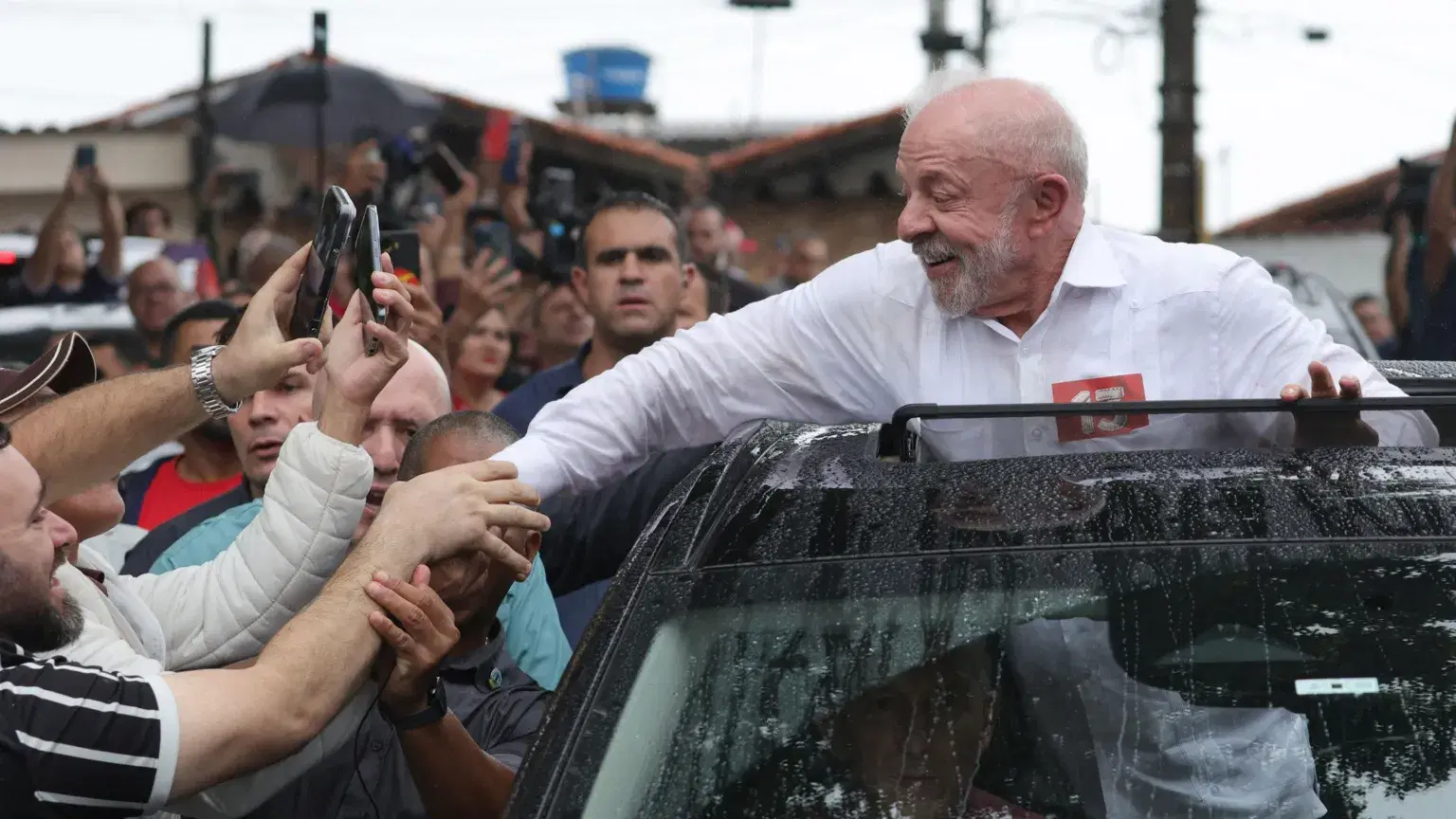 Lula wins in Brazil but faces hostile Congress and divided country