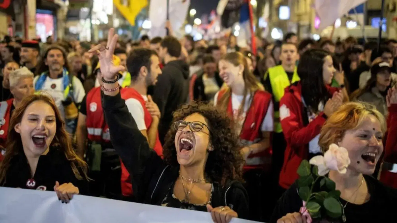 What you need to know about Serbia's pivotal election