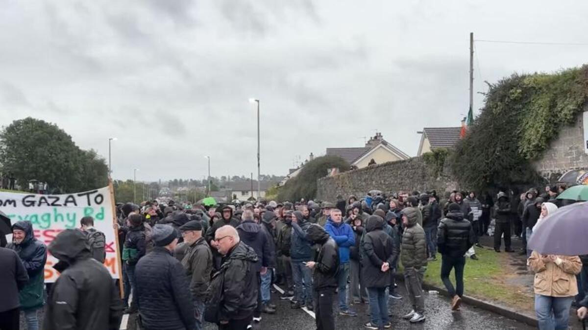 Taoiseach in touch with British prime minister Andy Burnham about ‘a very serious situation’ as stand-off continues in Portadown