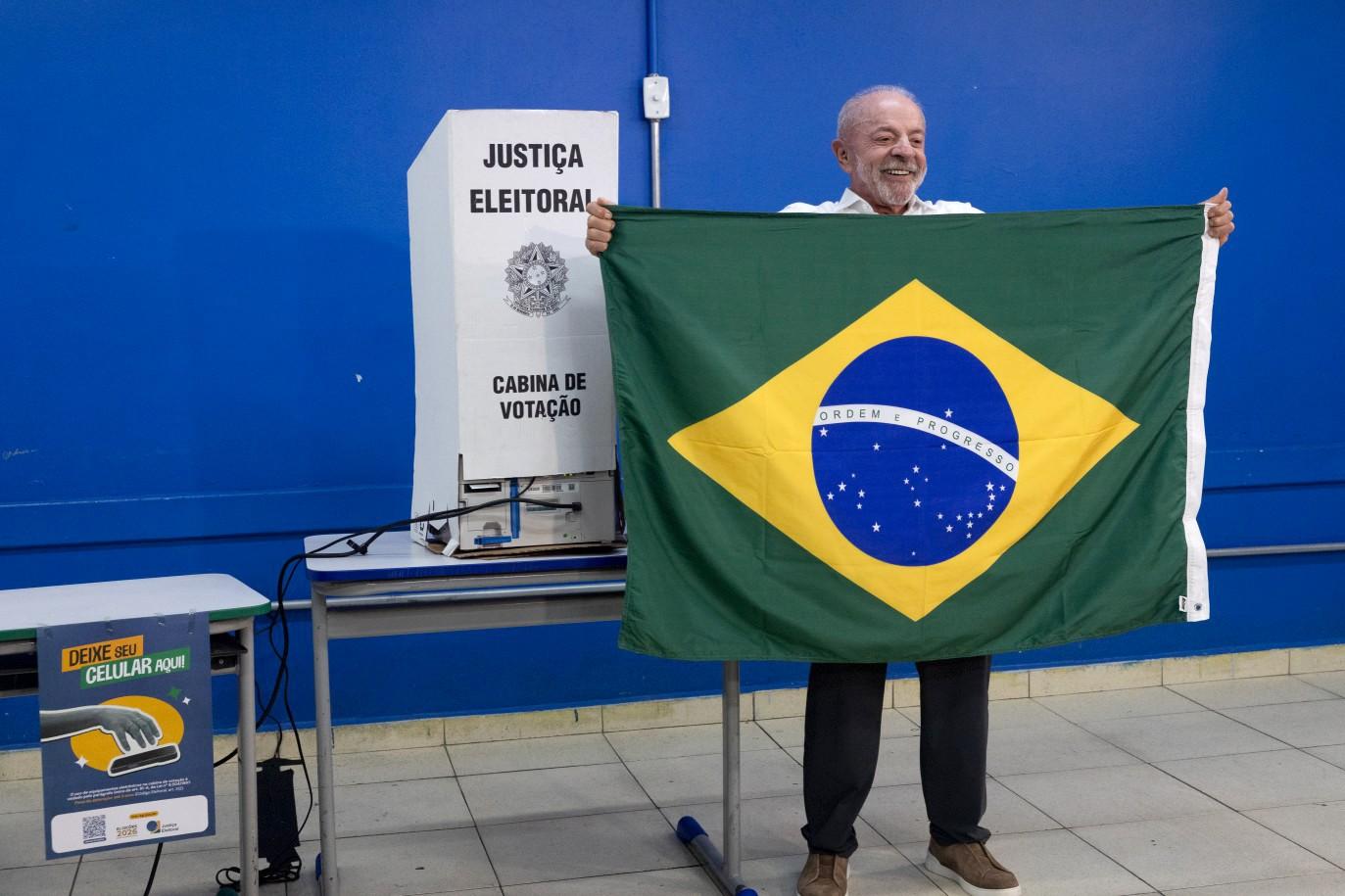 Lula’s campaign asks Supreme Court to extend voting hours nationwide until 7 p.m. after transport problems