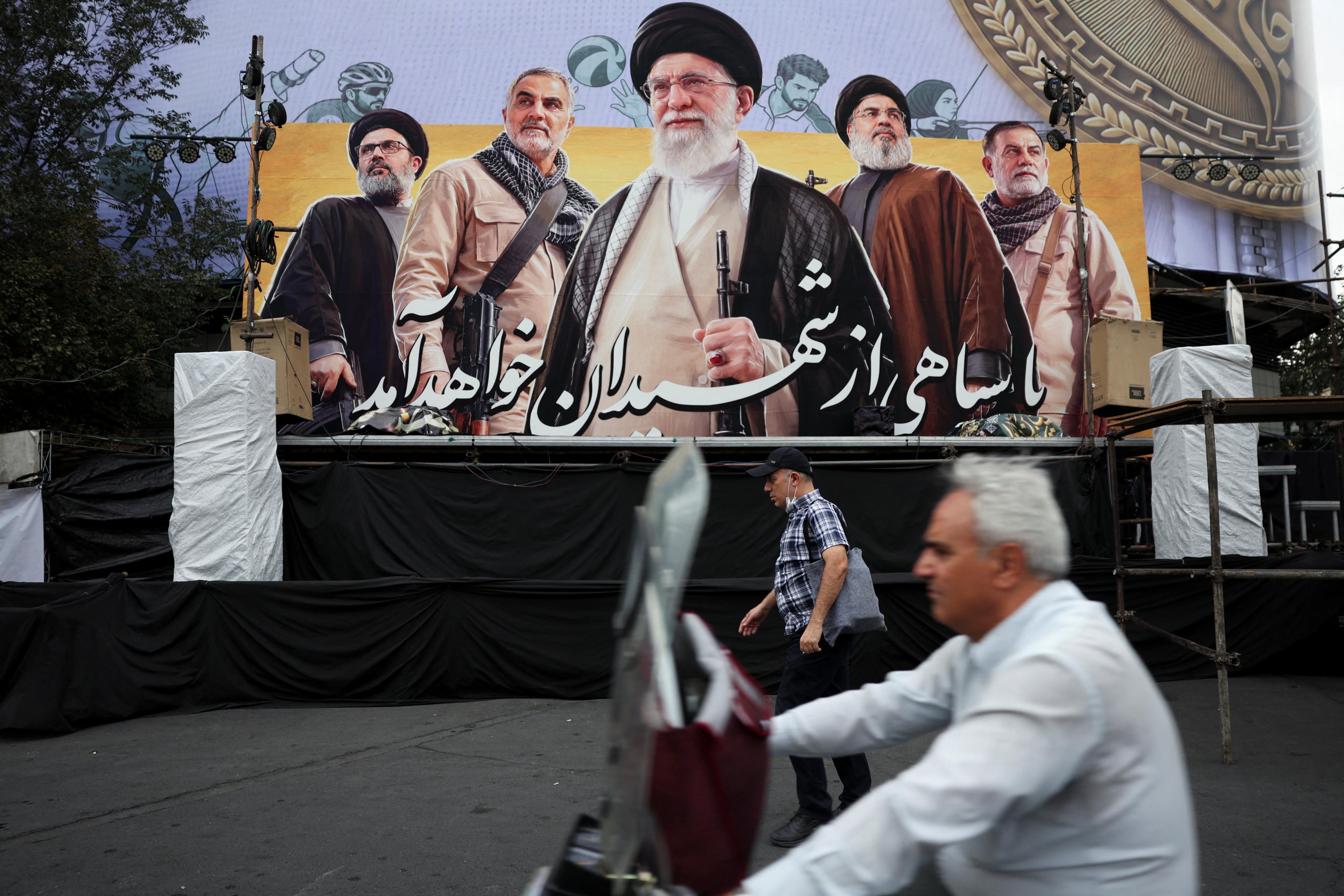 Iran extends negotiations with the US to weaken Trump ahead of legislative elections