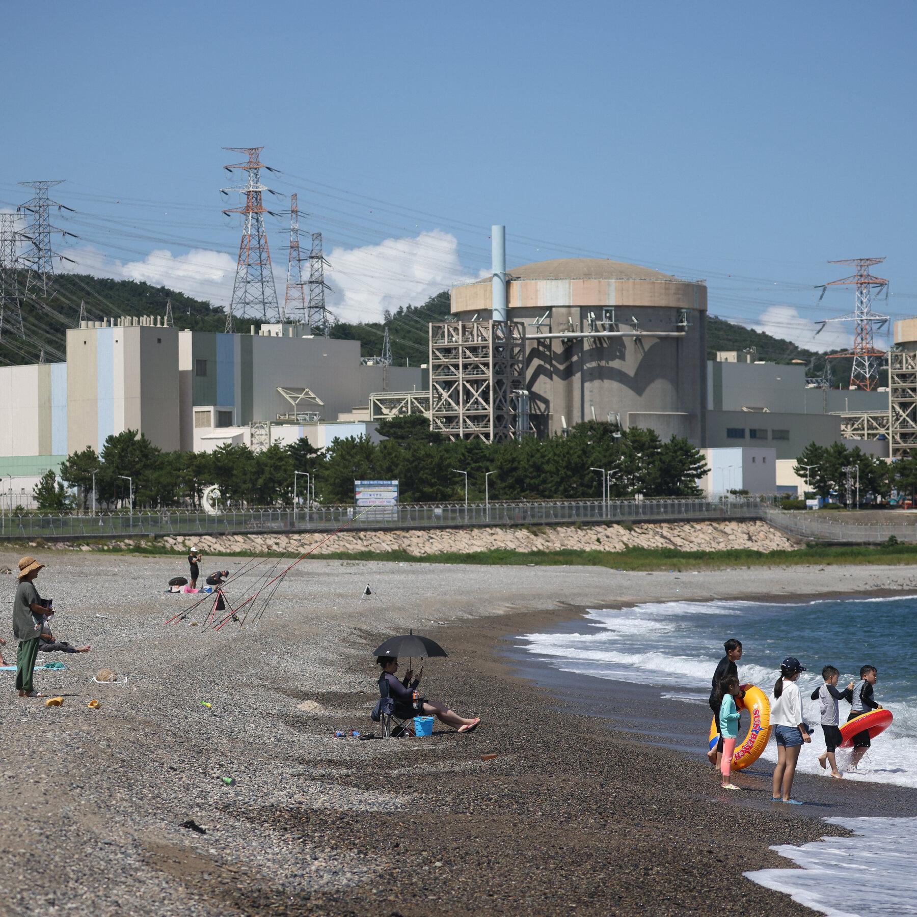 For South Korea, U.S.-Saudi Nuclear Deal Exposes a Double Standard