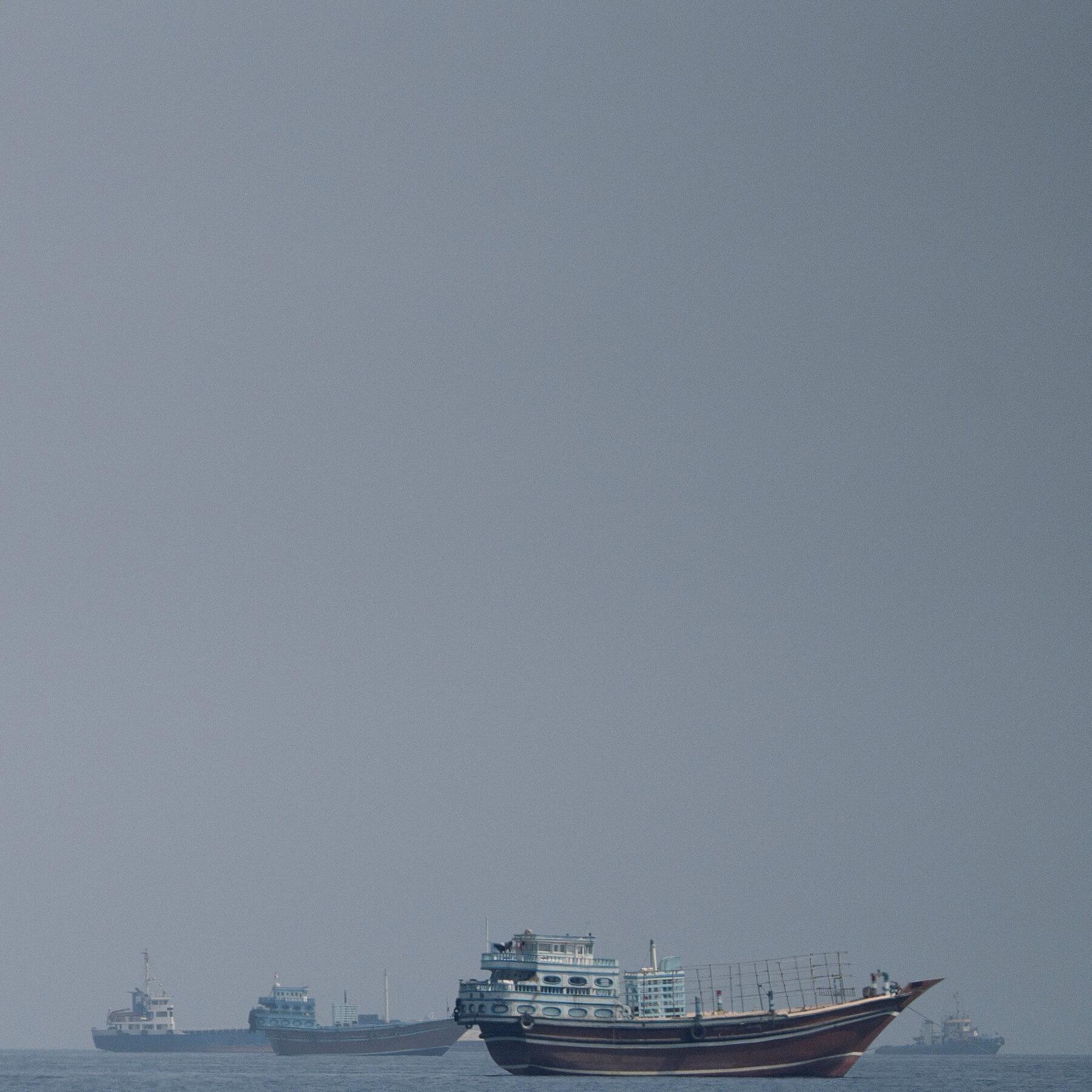 Oil Prices Fall Ahead of U.S. Vow to Intensify Economic War Against Iran